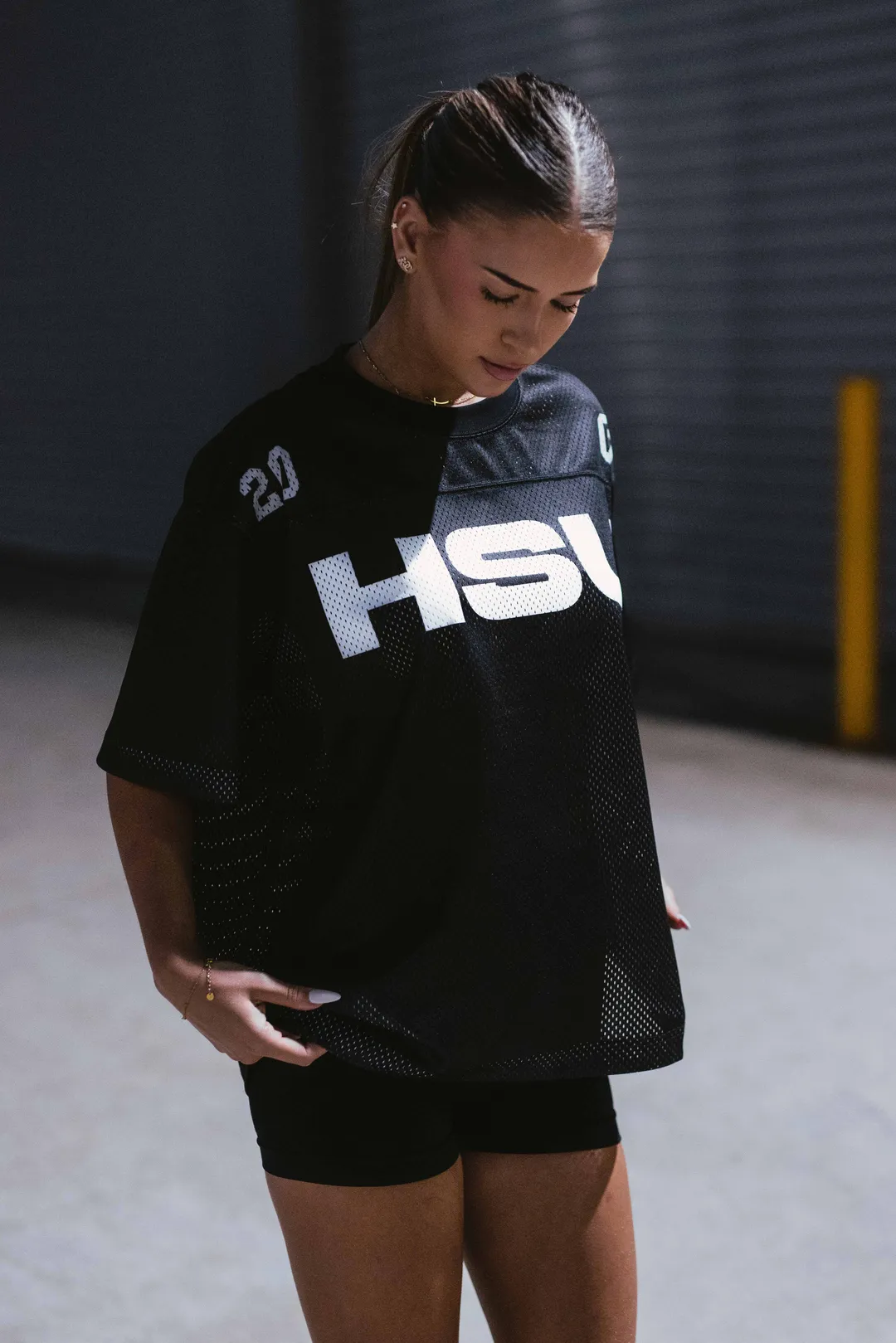 MESH JERSEY - BLACK & WHITE